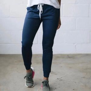 ZYIA navy cozy jogger Sz M